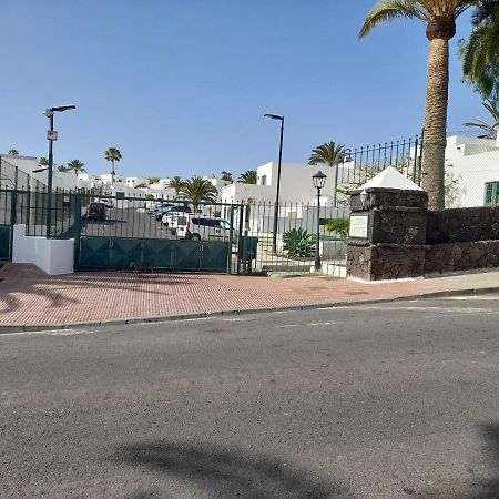 Fabulous 1-Bed Apartment in Puerto del Carmen Puerto del Carmen  Esterno foto