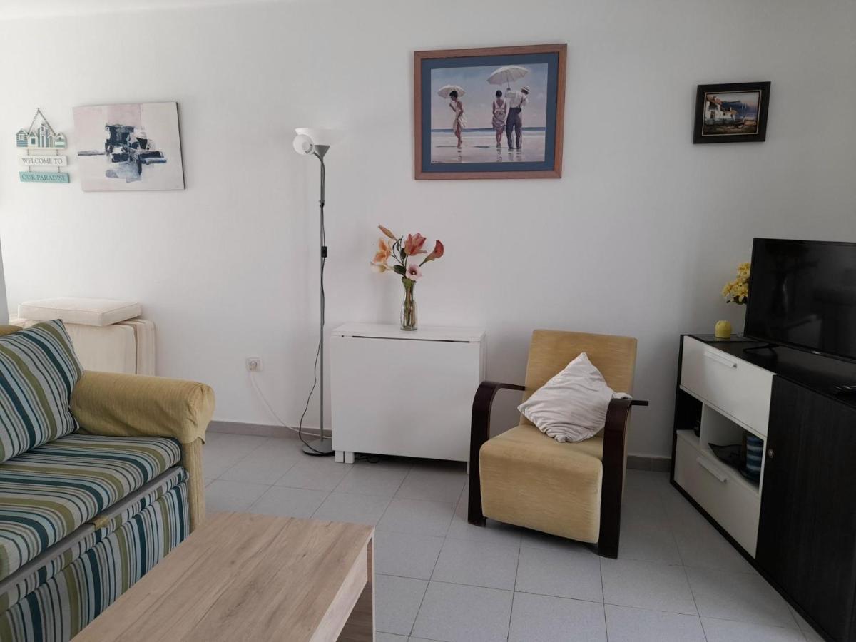 Fabulous 1-Bed Apartment in Puerto del Carmen Puerto del Carmen  Esterno foto