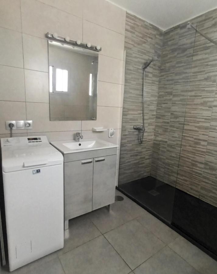 Fabulous 1-Bed Apartment in Puerto del Carmen Puerto del Carmen  Esterno foto